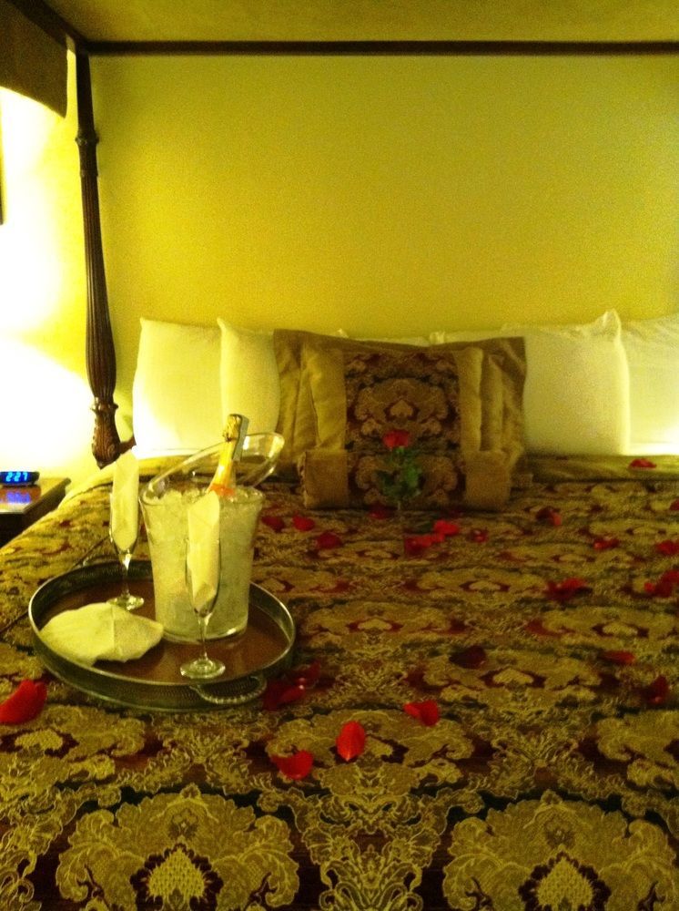 The Biltmore Greensboro Hotel Экстерьер фото
