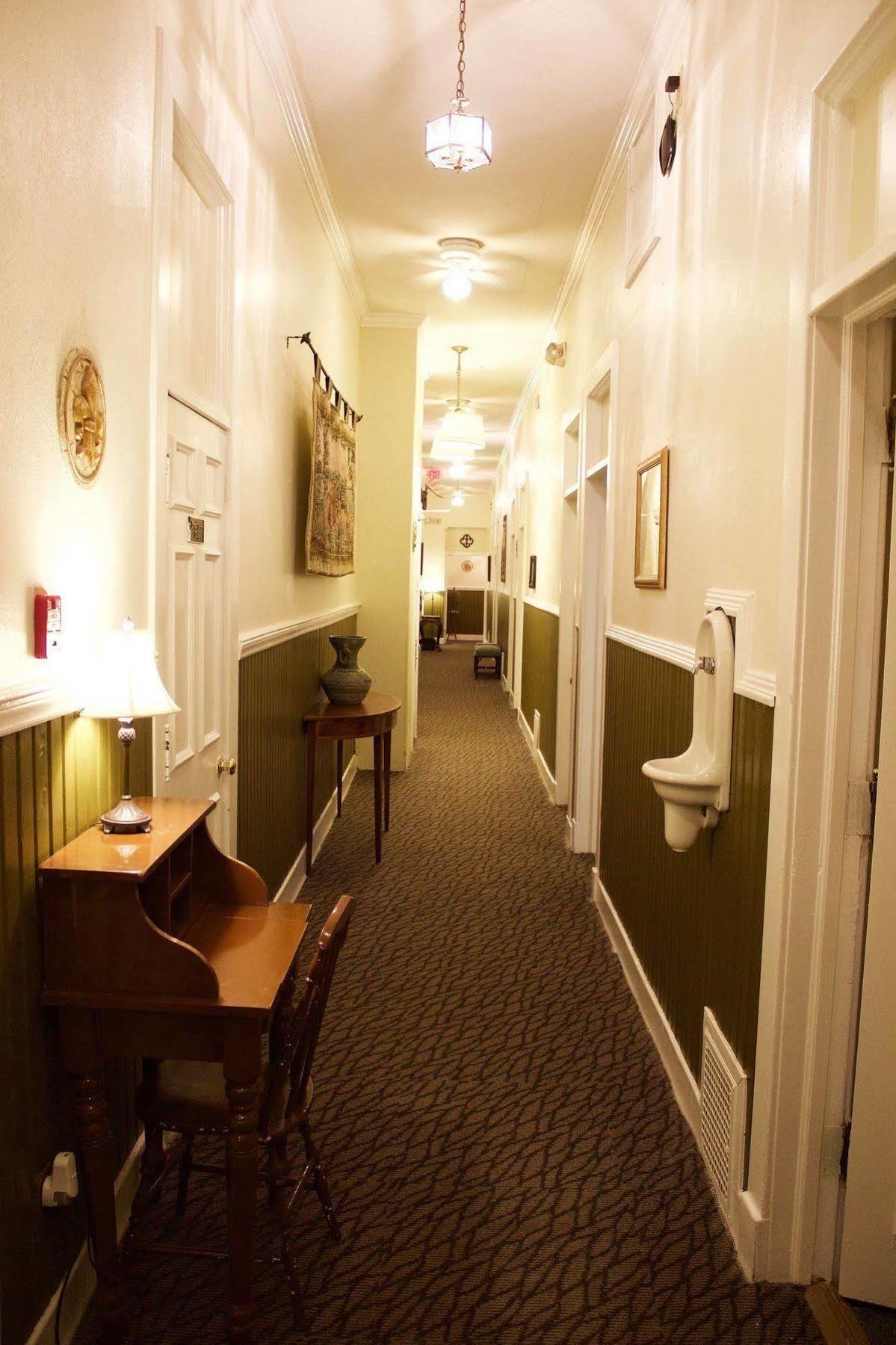 The Biltmore Greensboro Hotel Экстерьер фото